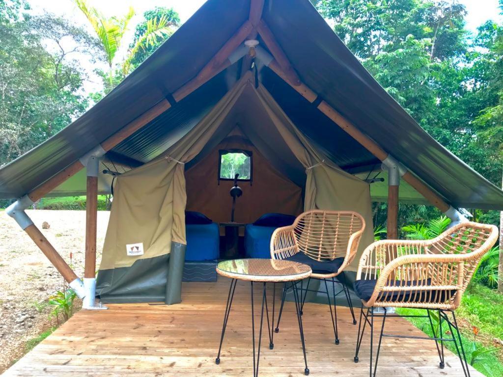 El Pulpo Safari Lodge Ojochal Bagian luar foto